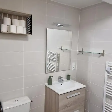 T2 A 500m Du Centre Apartmán Maurs