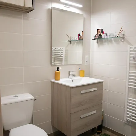 T2 A 500m Du Centre Apartmán *